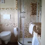 Desiata לינה וארוחת בוקר